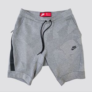 Nike Tech Fleece Shorts Grey Black Zipper Pockets Tapered Leg Men's Size Small S